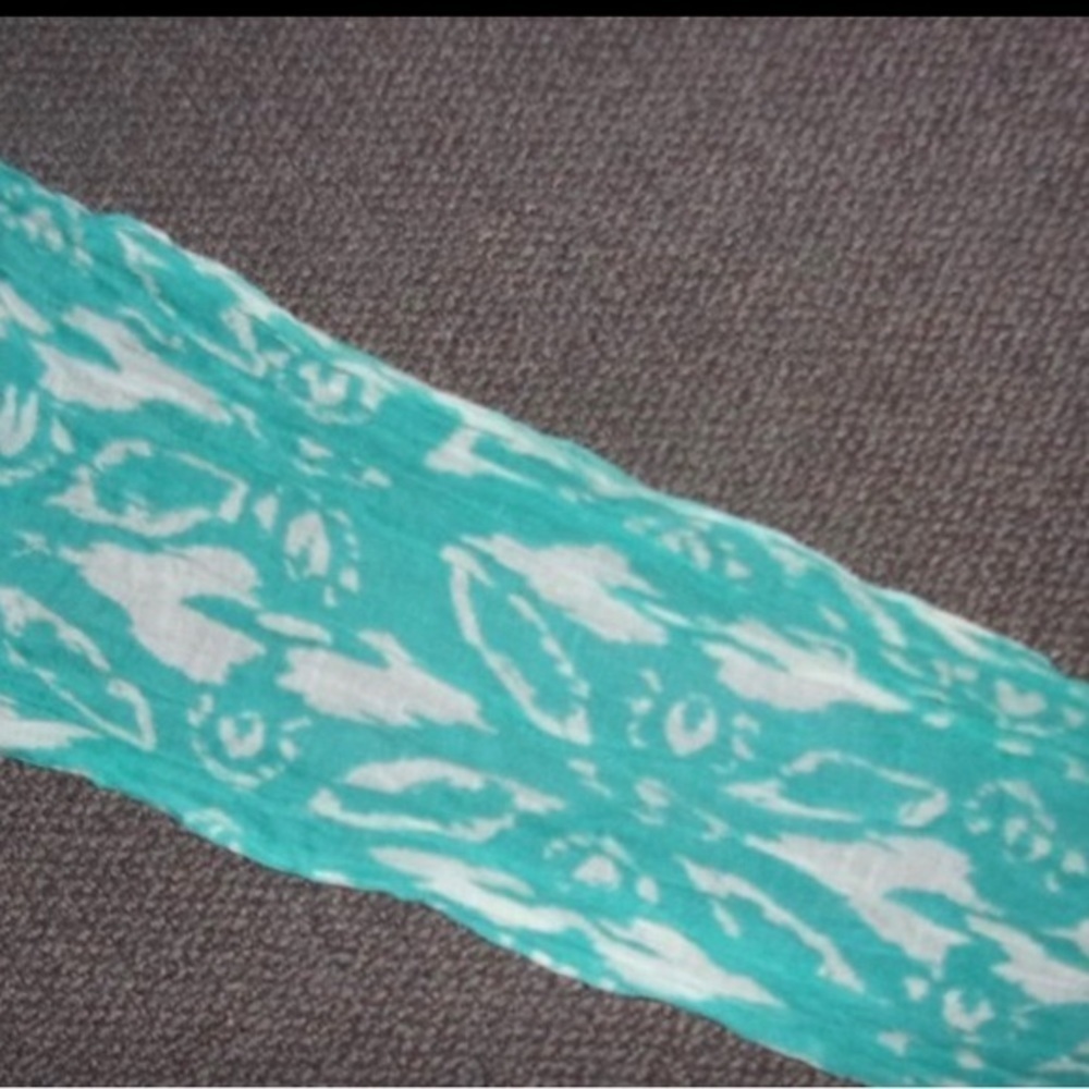 LOFT linen scarf accent pretty blue white yellow  womens - Picture 4 of 5